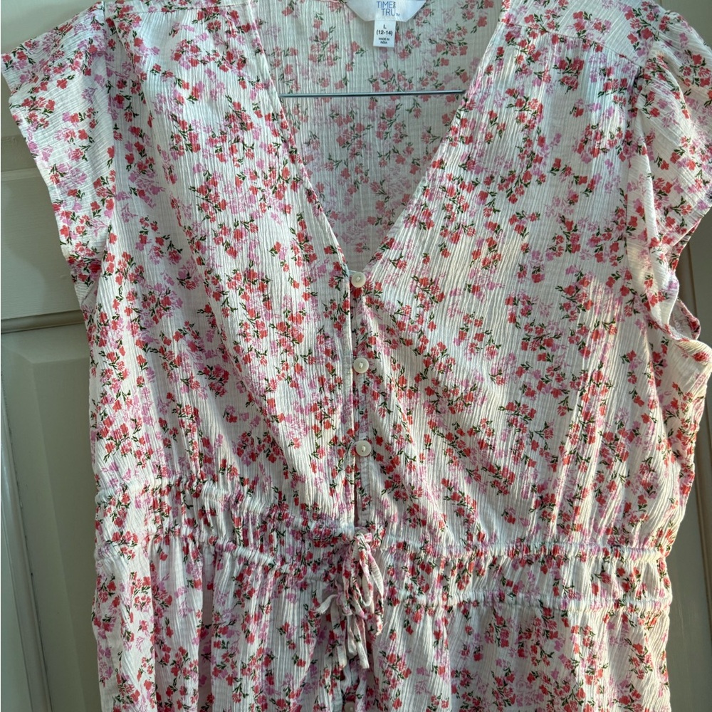 Time and Tru Floral Blouse